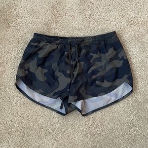 Old Navy active running shorts